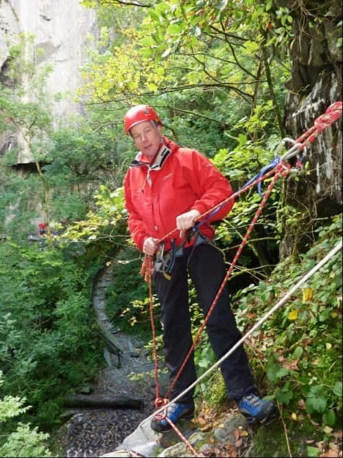 location-abseiling-cathedral-quarry-short-abseil-iain-gallagher-instructor.jpg