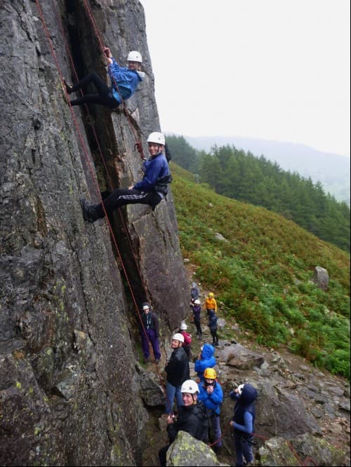 location-introductory-rock-climbing-sticklebarn-crag-great-langdale-lake-district.jpg